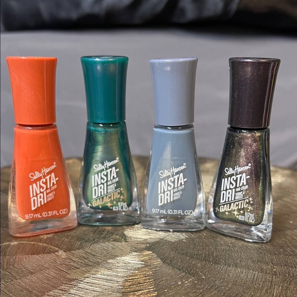 Sally Hansen Insta-Dri Nail Polish Set